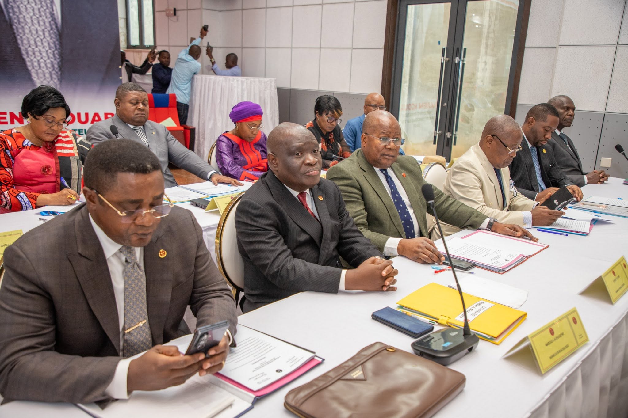 Deuxième réunion ordinaire du bureau politique issu du sixième congrès ordinaire.